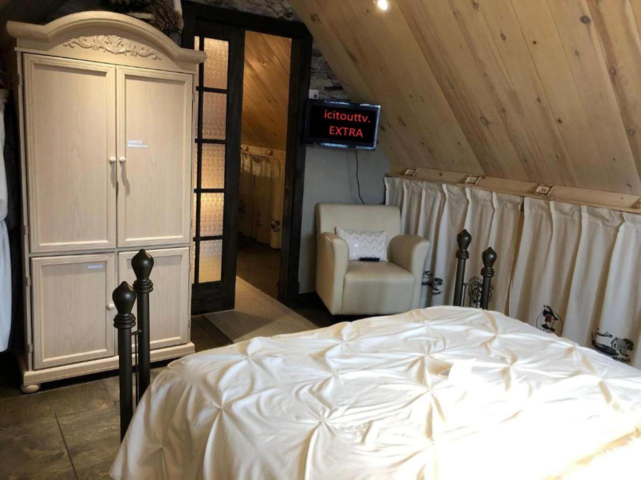 Appartement Champetre Chicoutimi Eksteriør billede